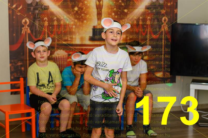 173